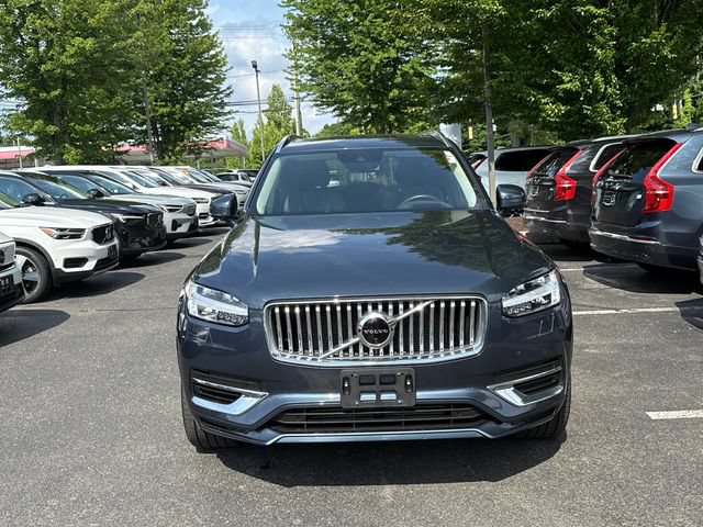 Certified 2022 Volvo XC90 T8 Inscription Expression w/ Advanced Package AWD/4WD image 6