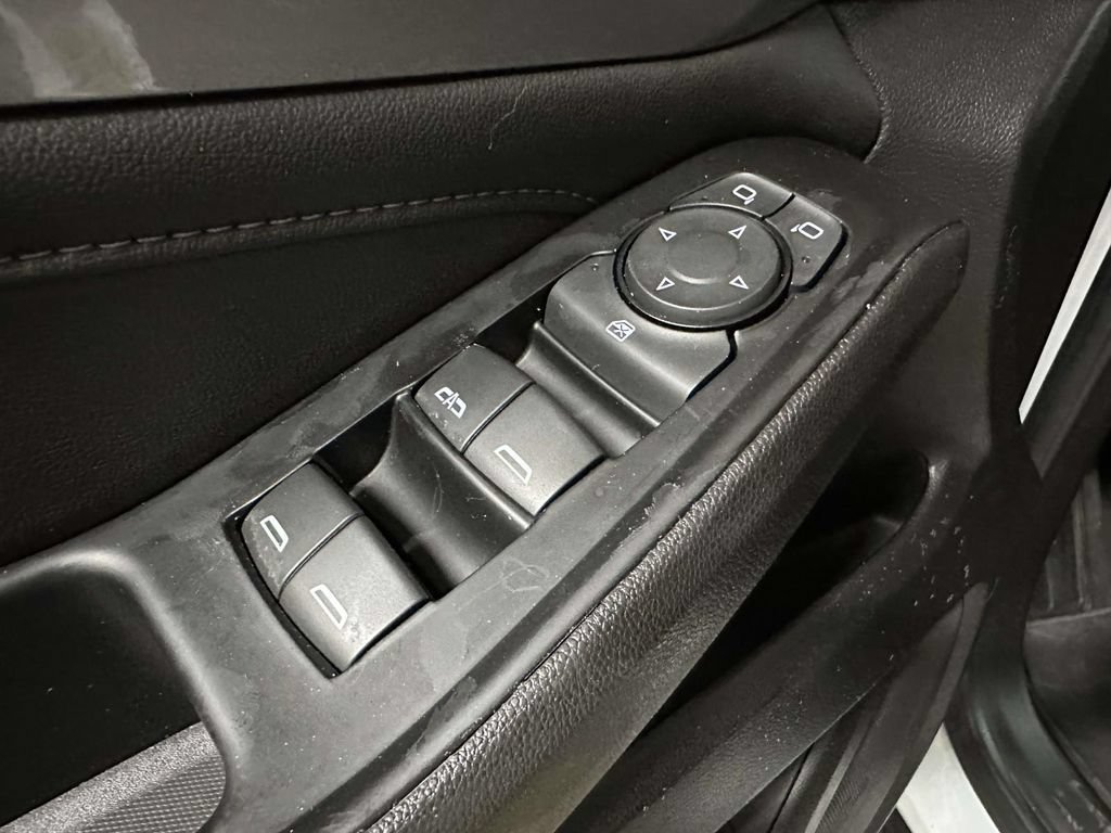 Certified 2023 Chevrolet Traverse LT AWD/4WD image 21