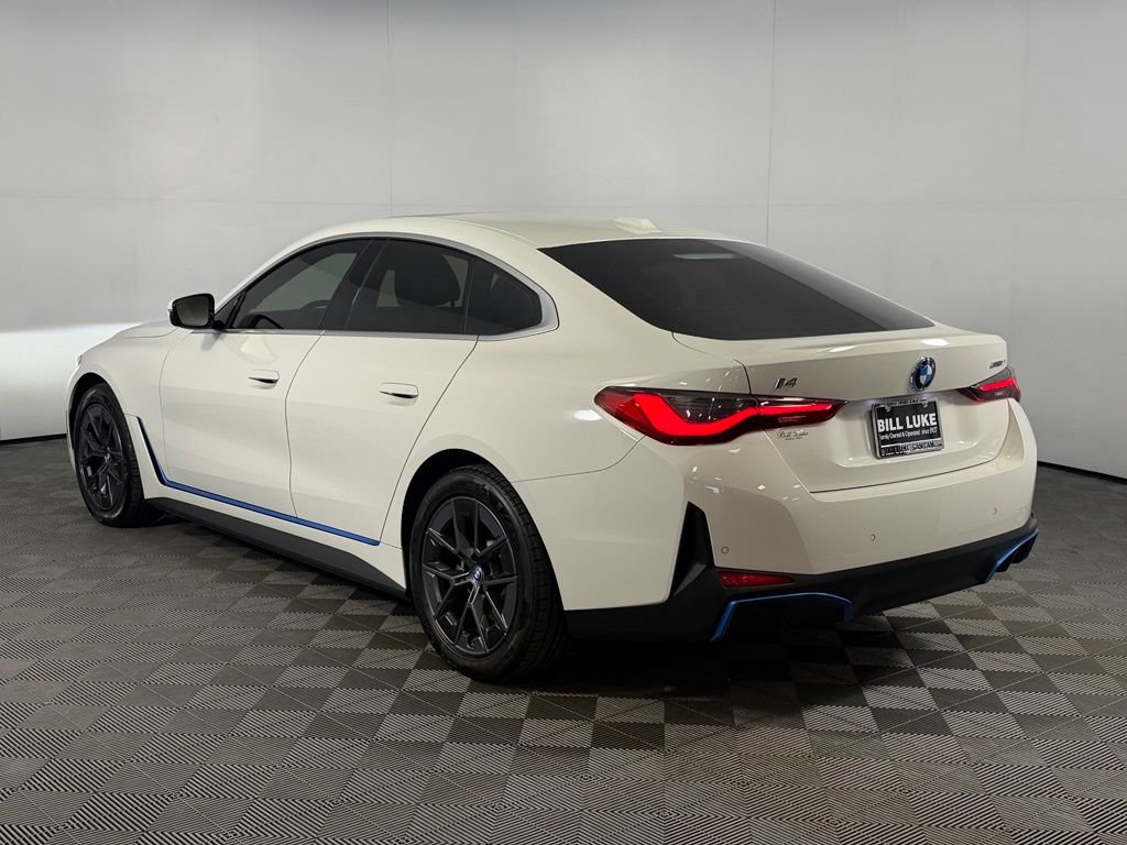 Used 2023 BMW i4 eDrive35 RWD image 9