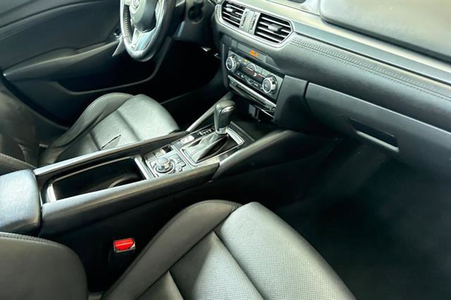 Used 2016 MAZDA MAZDA6 Touring image 16
