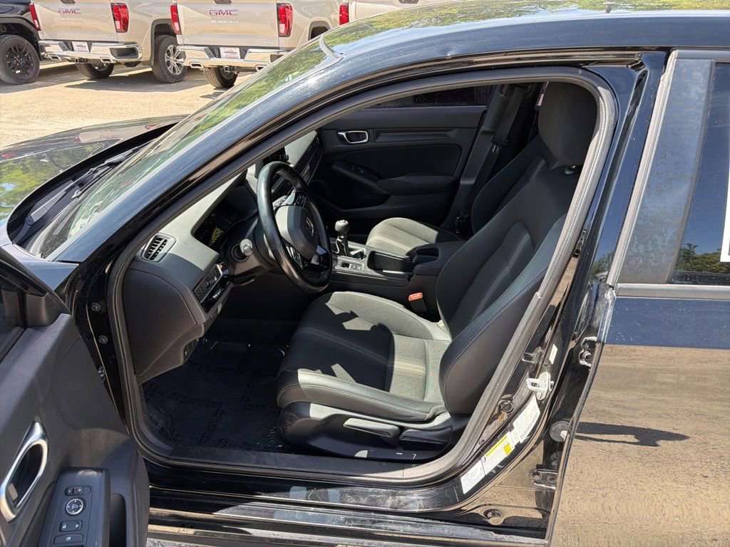 Used 2022 Honda Civic Sport image 11