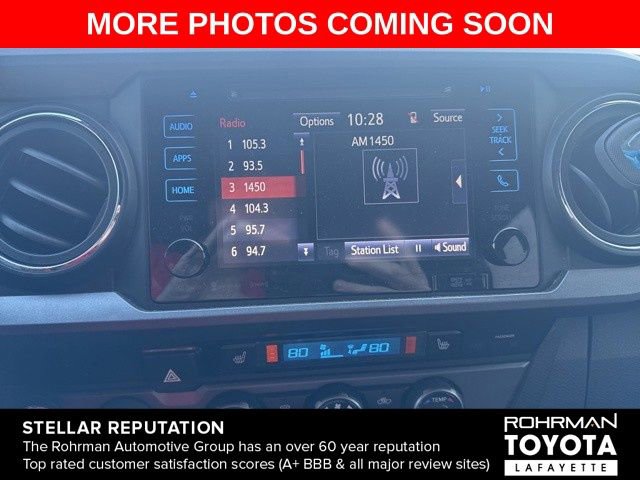 Used 2017 Toyota Tacoma TRD Sport image 7