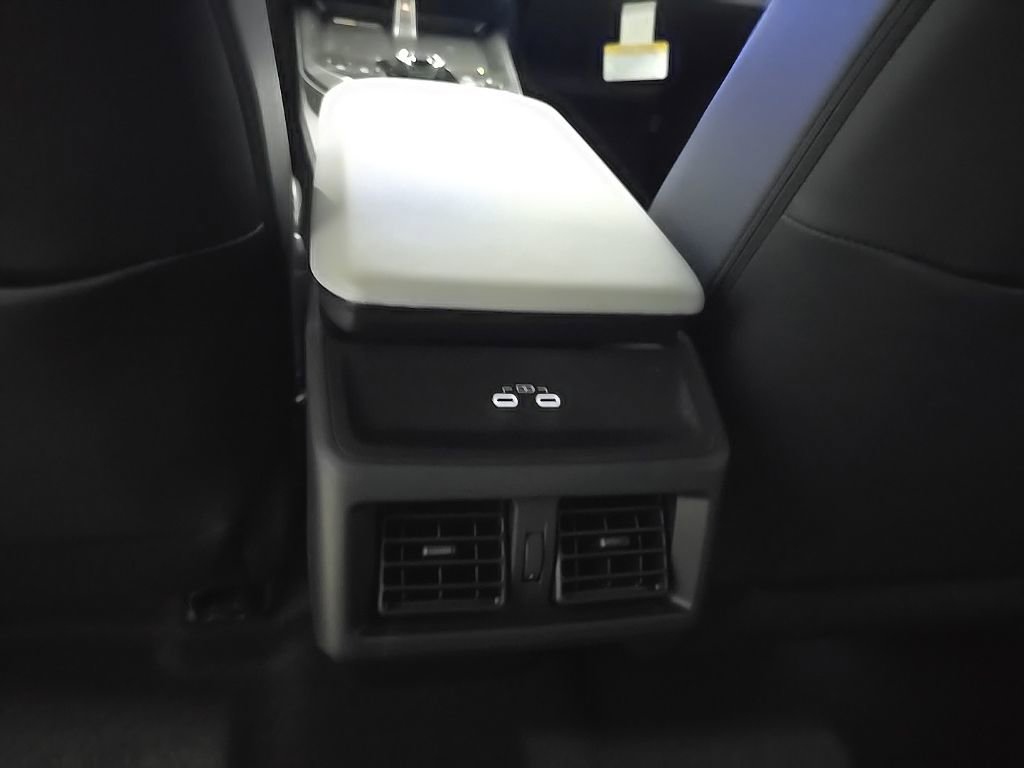New 2026 Subaru Solterra AWD/4WD image 15