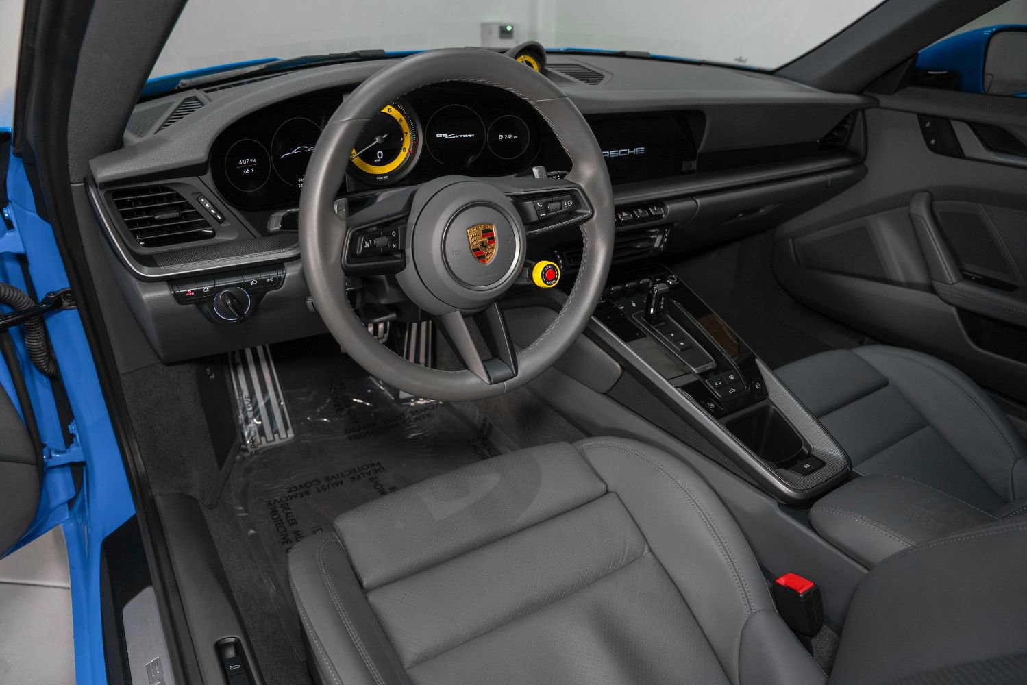 Used 2023 Porsche 911 Carrera w/ Sport Chrono Package RWD image 11