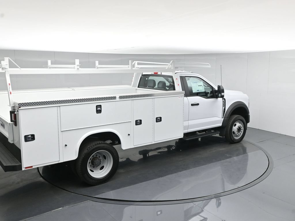 New 2025 Ford F450 XL w/ XL Chrome Package RWD image 45