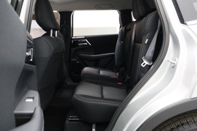 New 2026 Mitsubishi Outlander ES AWD/4WD image 24