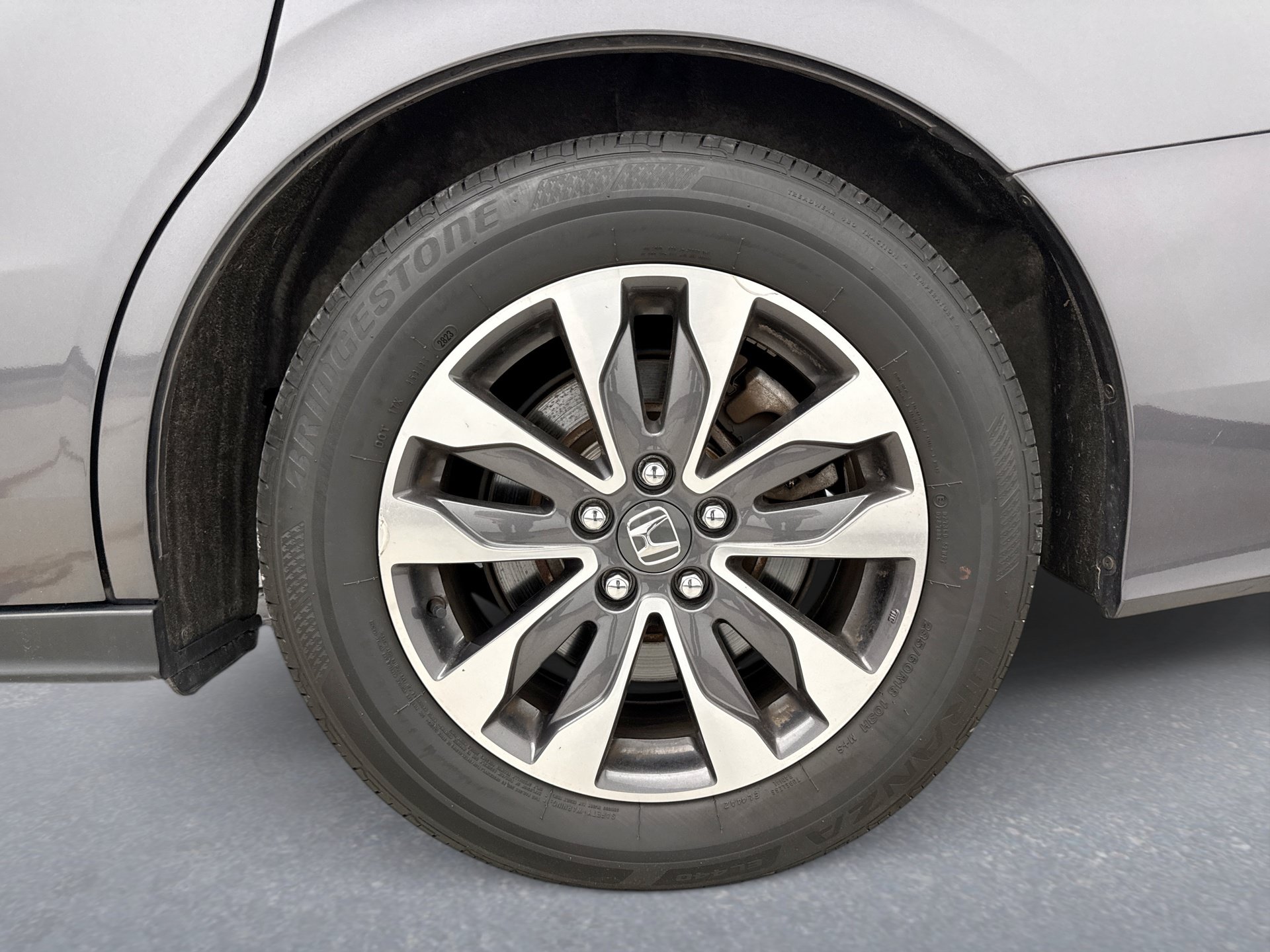 Used 2023 Honda Odyssey EX-L image 9