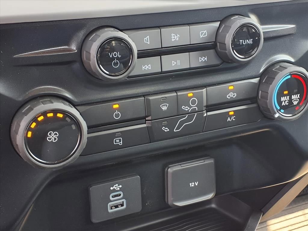 New 2024 Ford F550 2WD Regular Cab Super Duty image 8