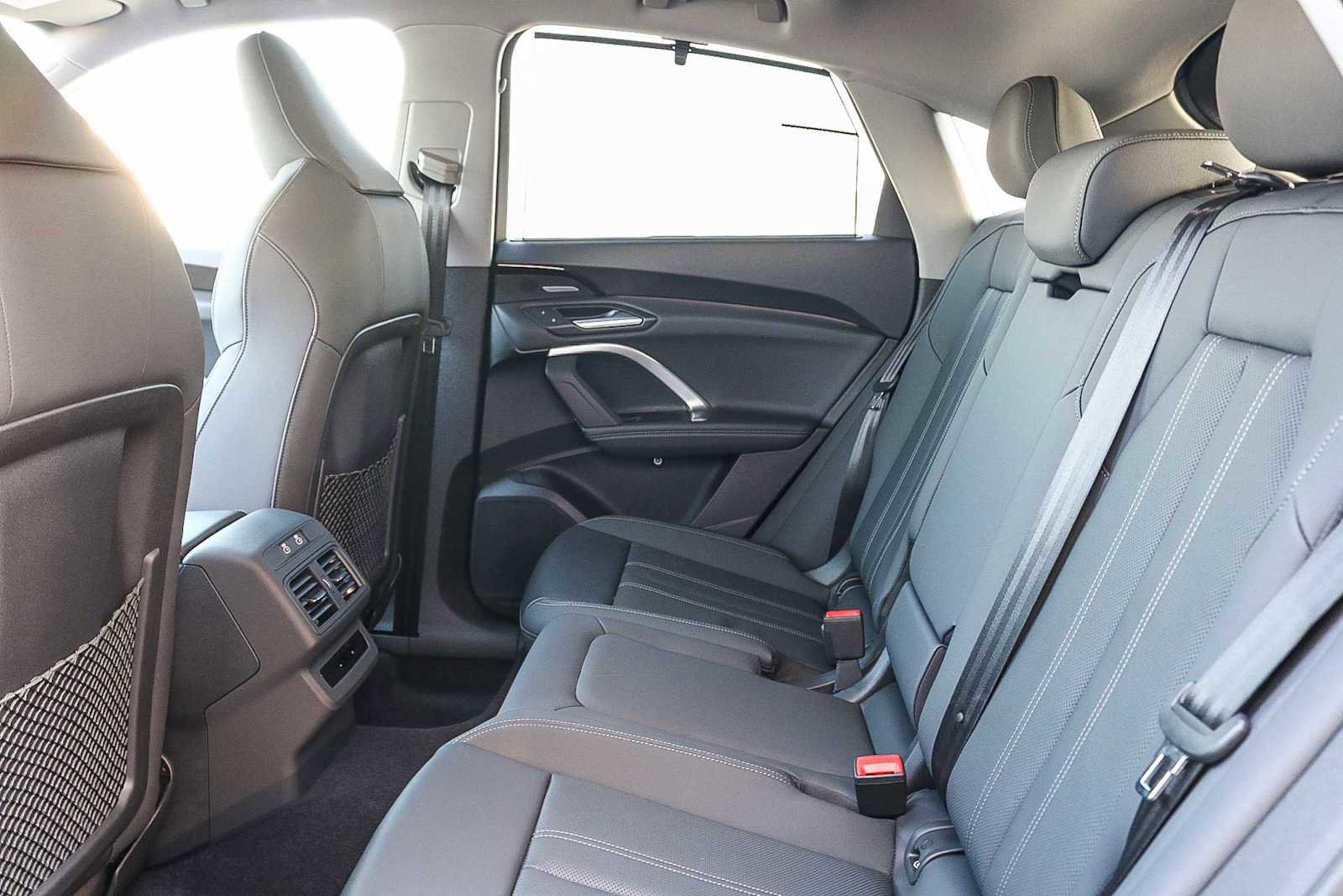 New 2025 Audi Q5 Premium Plus image 21