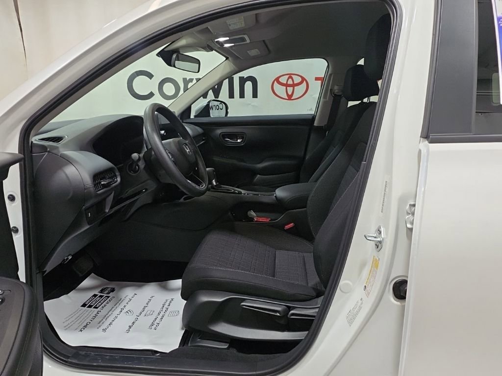 Used 2026 Honda HR-V LX image 35