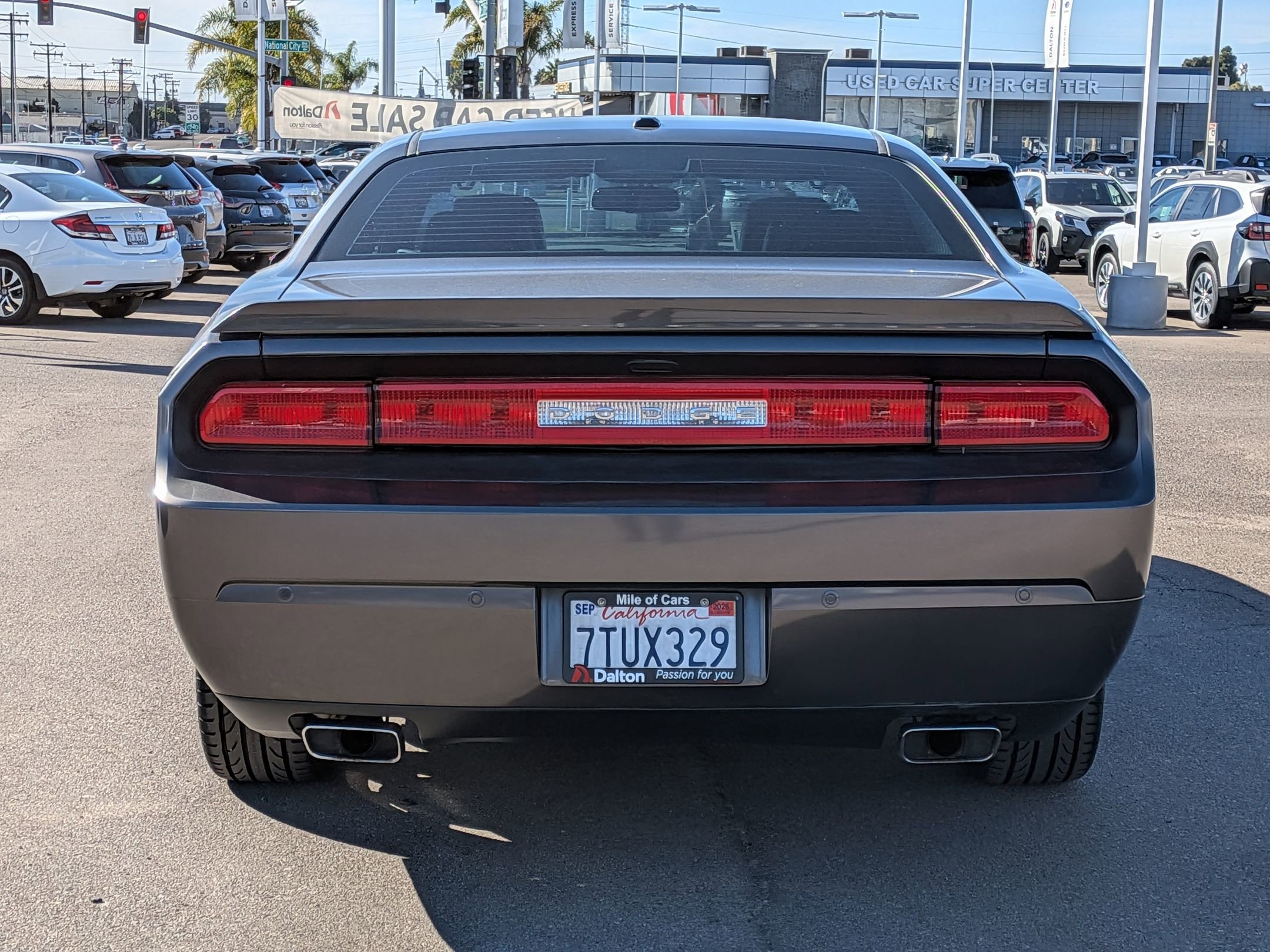 Used 2013 Dodge Challenger R/T image 3