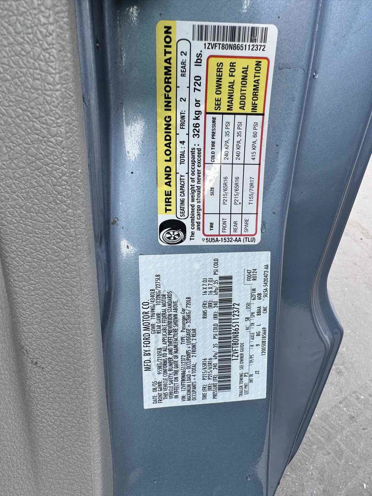 Used 2006 Ford Mustang Coupe RWD image 18