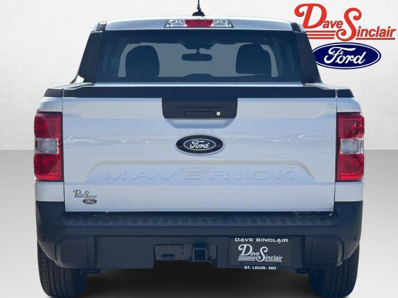New 2026 Ford Maverick XLT w/ XLT Luxury Package FWD image 8