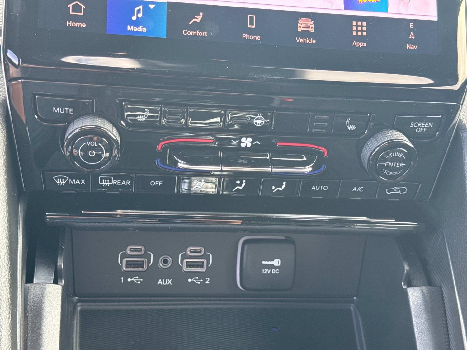 New 2027 Jeep Grand Cherokee Laredo X AWD/4WD image 35