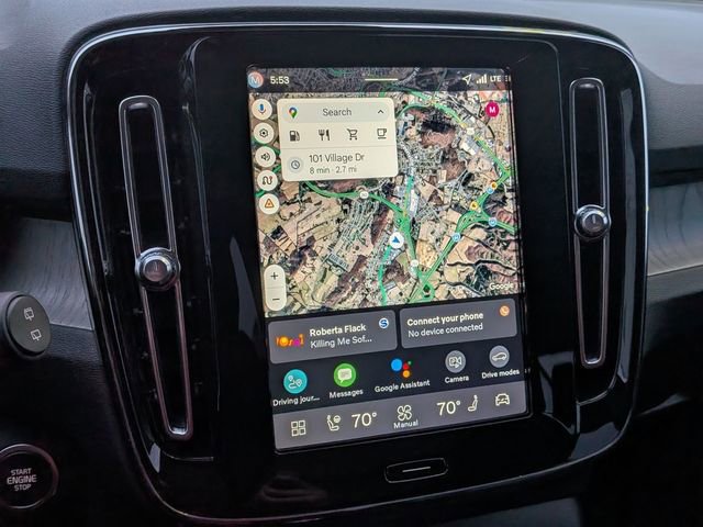 Used 2026 Volvo XC40 B5 Plus w/ Protection Package Premier image 17