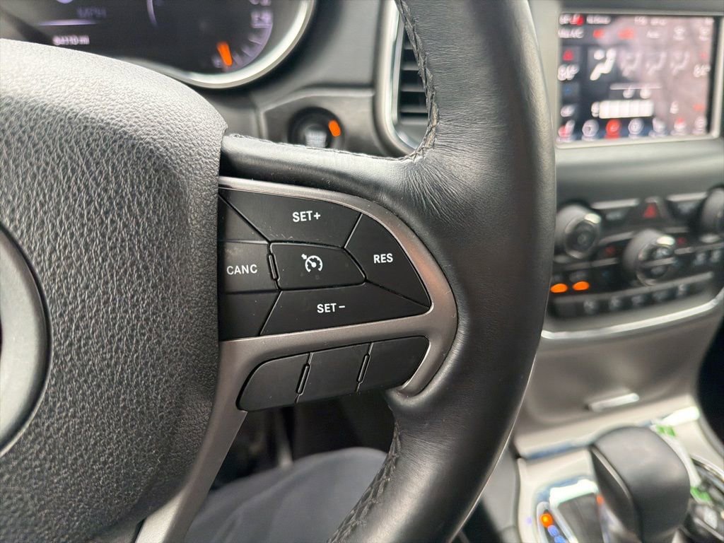 Certified 2018 Jeep Grand Cherokee Limited image 25