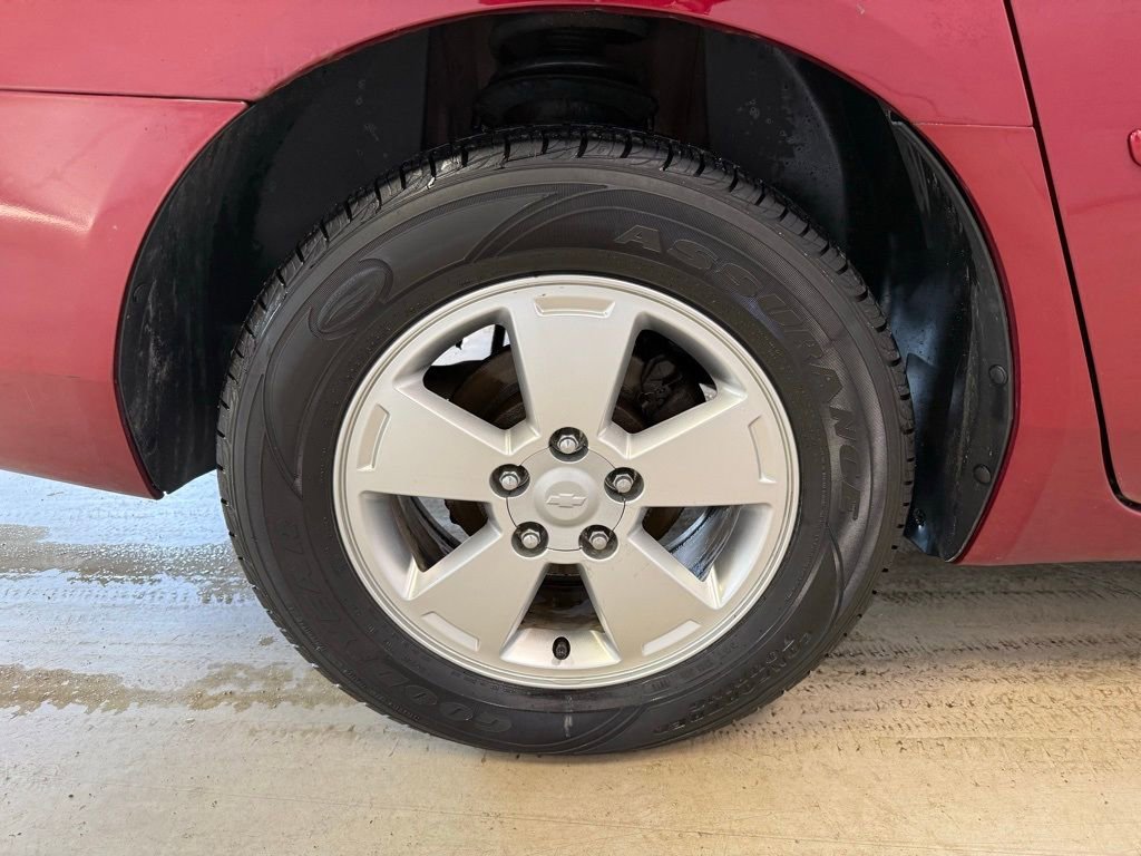 Used 2008 Chevrolet Impala LT w/ Luxury Edition Package FWD image 11