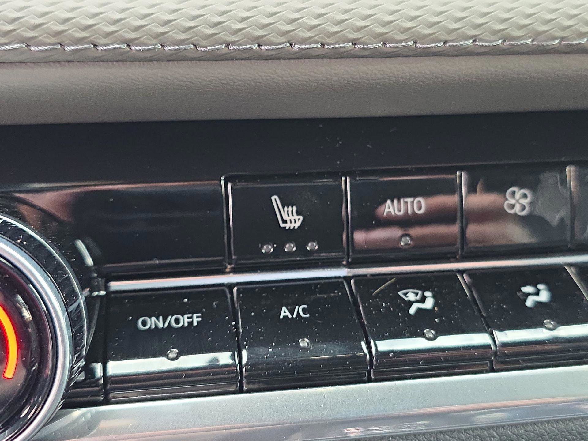 New 2026 Chevrolet Equinox LT w/ Convenience Package II image 23