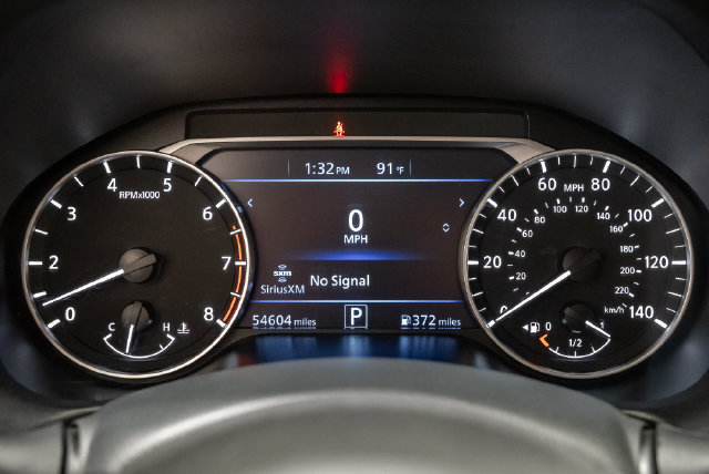 Used 2024 Nissan Altima 2.5 SV FWD image 13