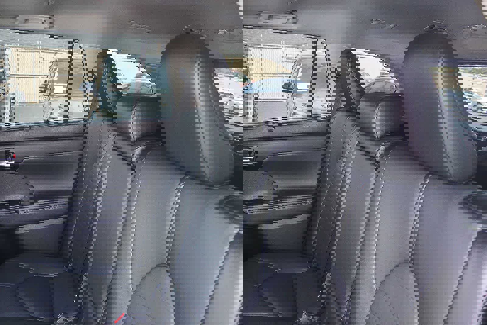 Used 2021 Toyota Highlander XLE image 26