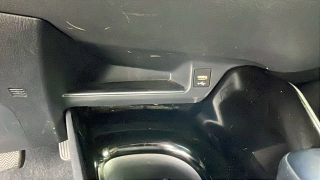 Used 2020 Toyota C-HR XLE image 18