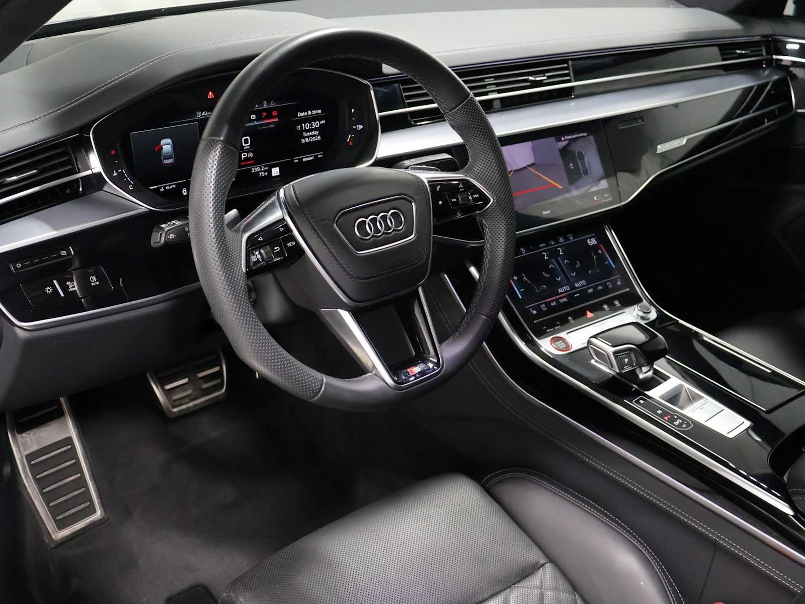 Used 2024 Audi S8 w/ S8 Comfort Plus Package AWD/4WD image 4