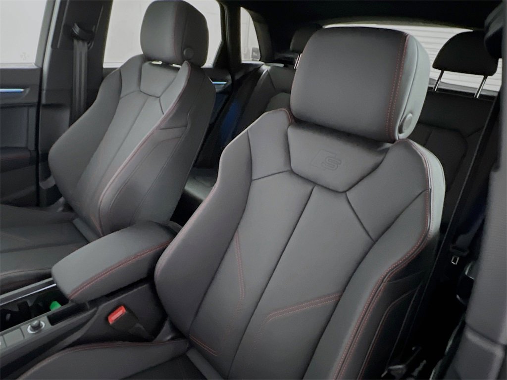 New 2025 Audi Q3 2.0T Premium Plus image 11