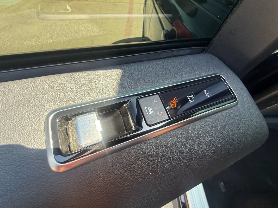 Used 2020 Land Rover Range Rover HSE AWD/4WD image 10