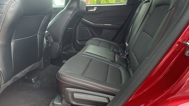 Used 2024 Ford Escape ST-Line w/ Tech Pack #1 FWD image 21