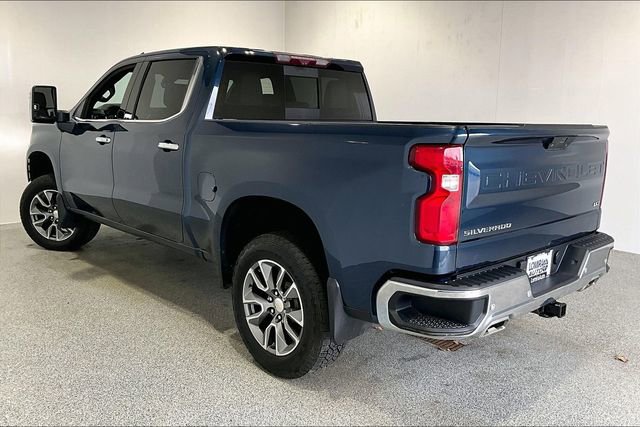 Used 2021 Chevrolet Silverado 1500 LTZ w/ Technology Package AWD/4WD image 4