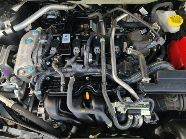 Used 2025 Nissan Sentra SV FWD image 27