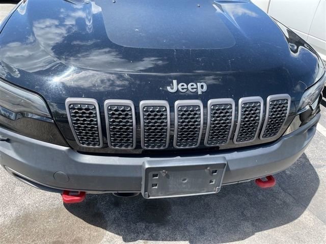 Used 2019 Jeep Cherokee Trailhawk AWD/4WD image 7