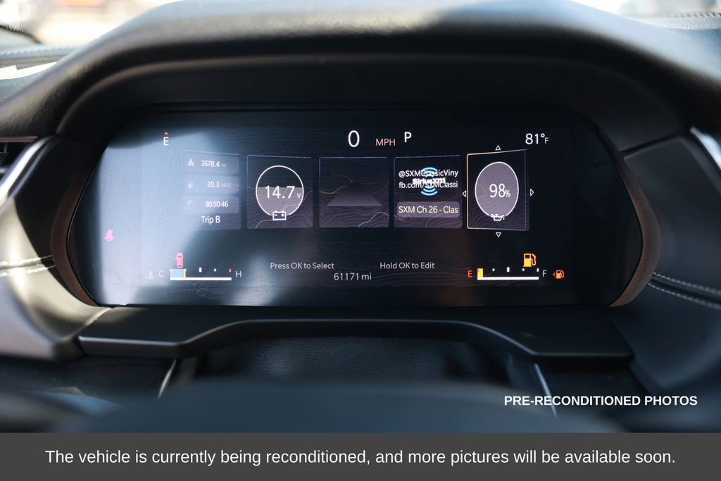 Used 2022 Jeep Grand Cherokee L Laredo image 16