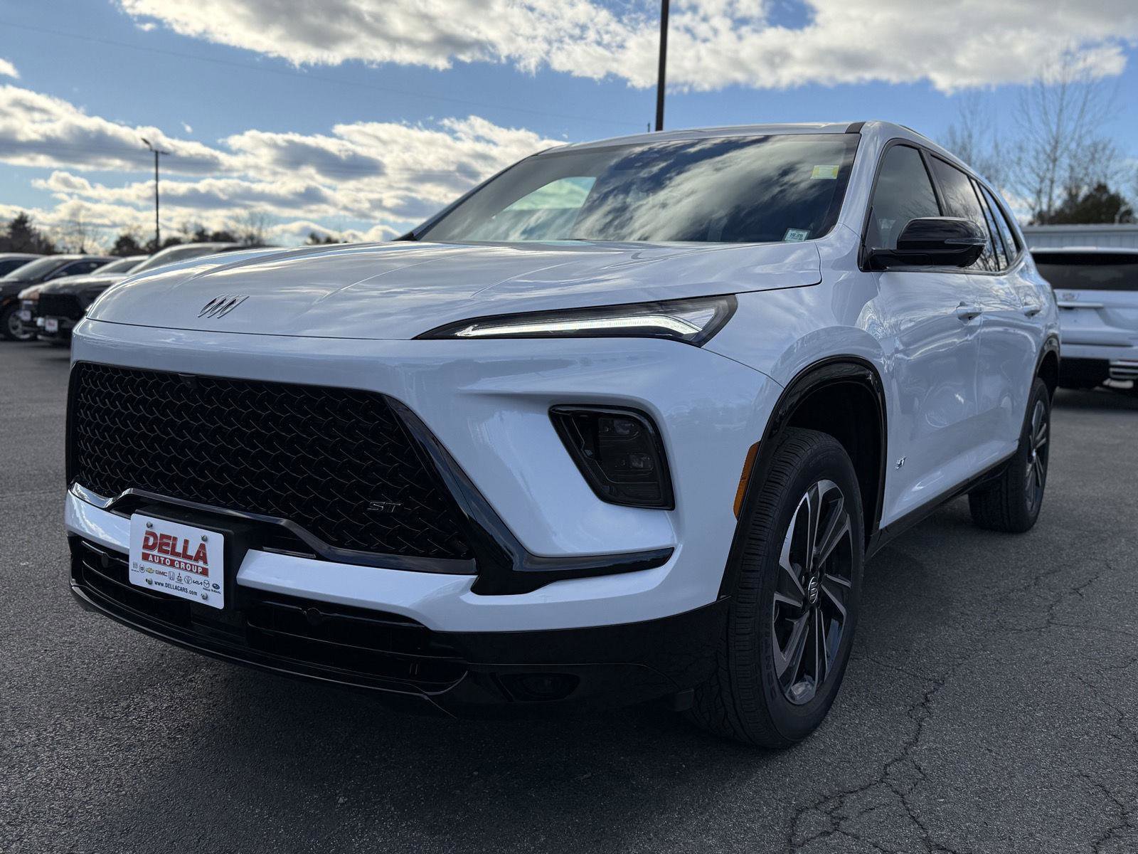 New 2026 Buick Enclave Sport Touring w/ Power Package image 9