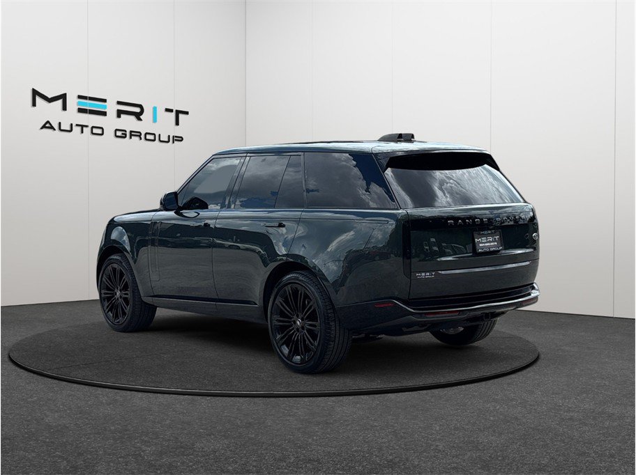 Used 2023 Land Rover Range Rover SE AWD/4WD image 7