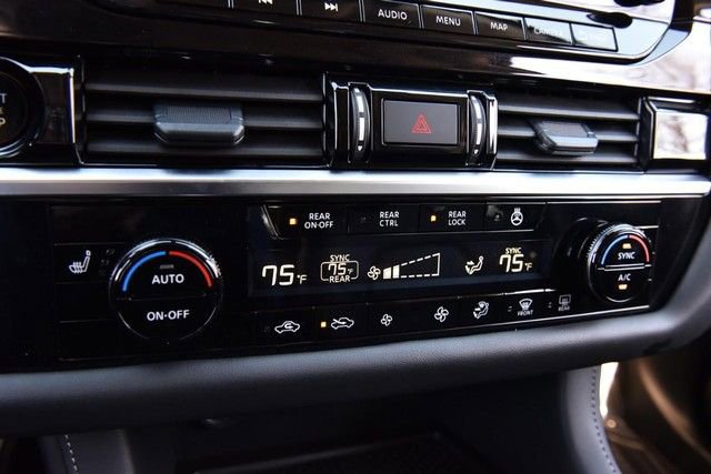 Certified 2025 Nissan Pathfinder SL w/ SL Premium Package image 19