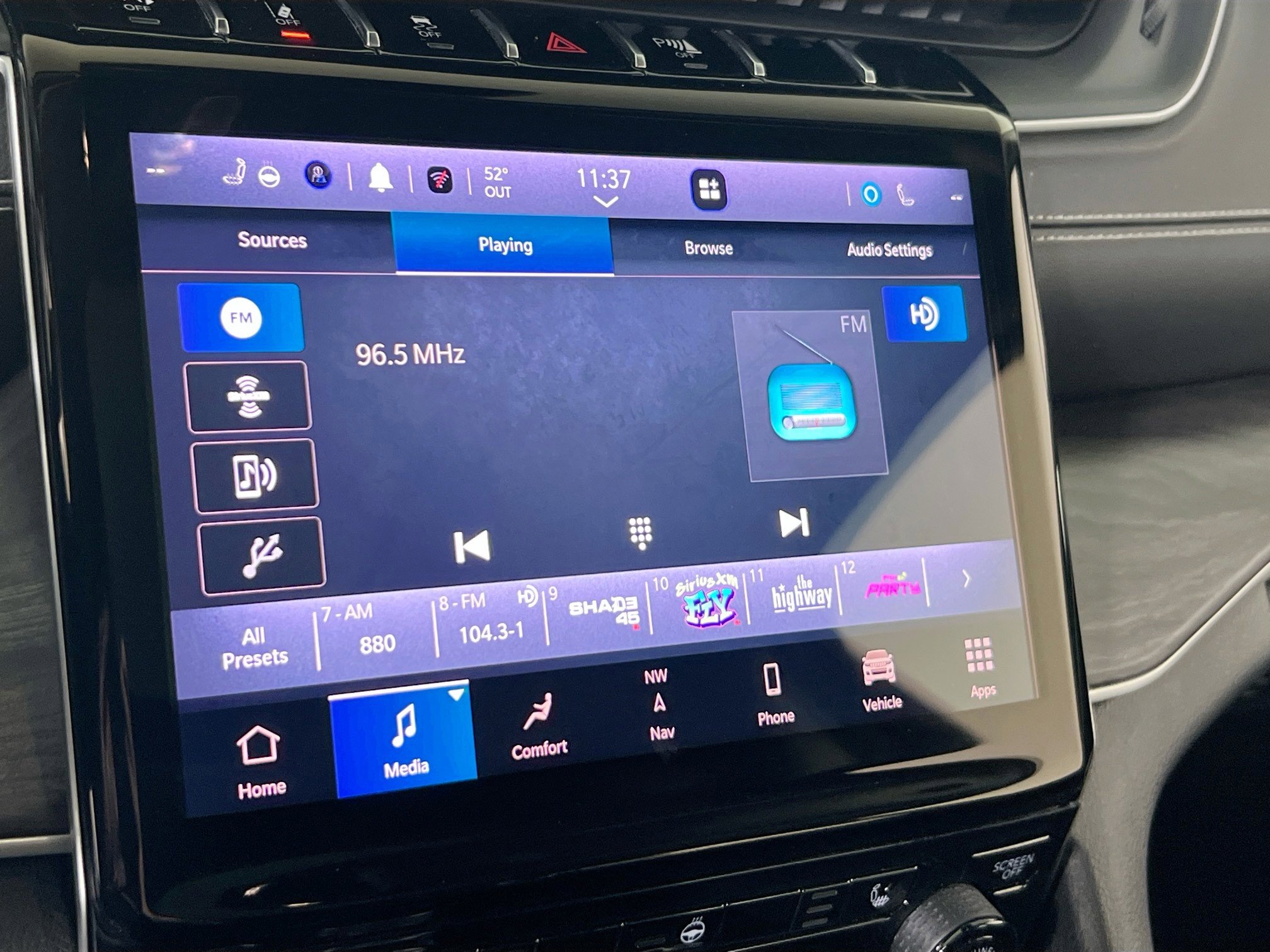 Used 2022 Jeep Grand Cherokee Limited image 15