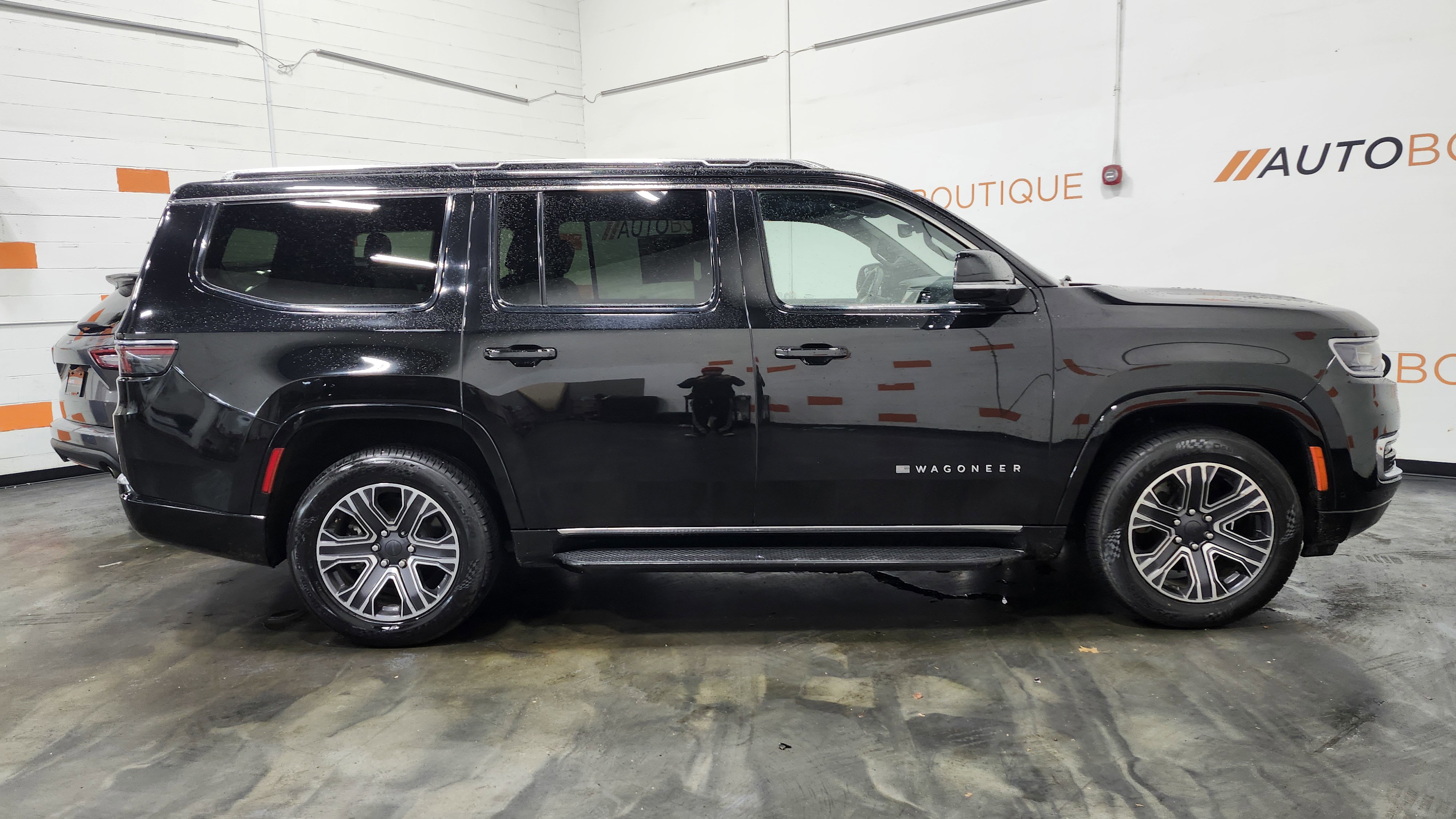 Used 2023 Jeep Wagoneer Series II image 22