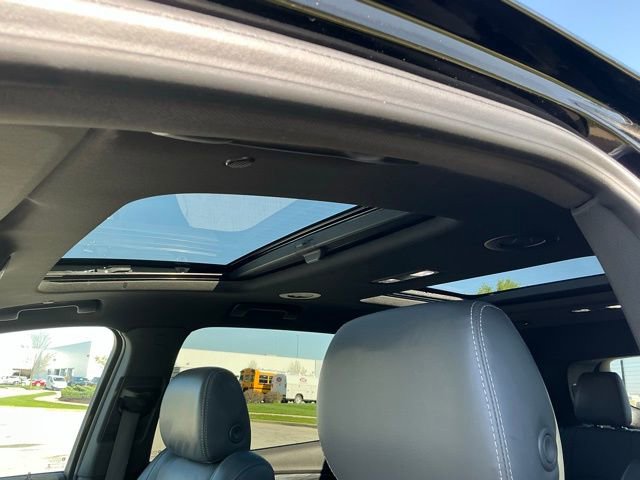 Used 2023 Buick Enclave Premium w/ Experience Buick Package AWD/4WD image 31