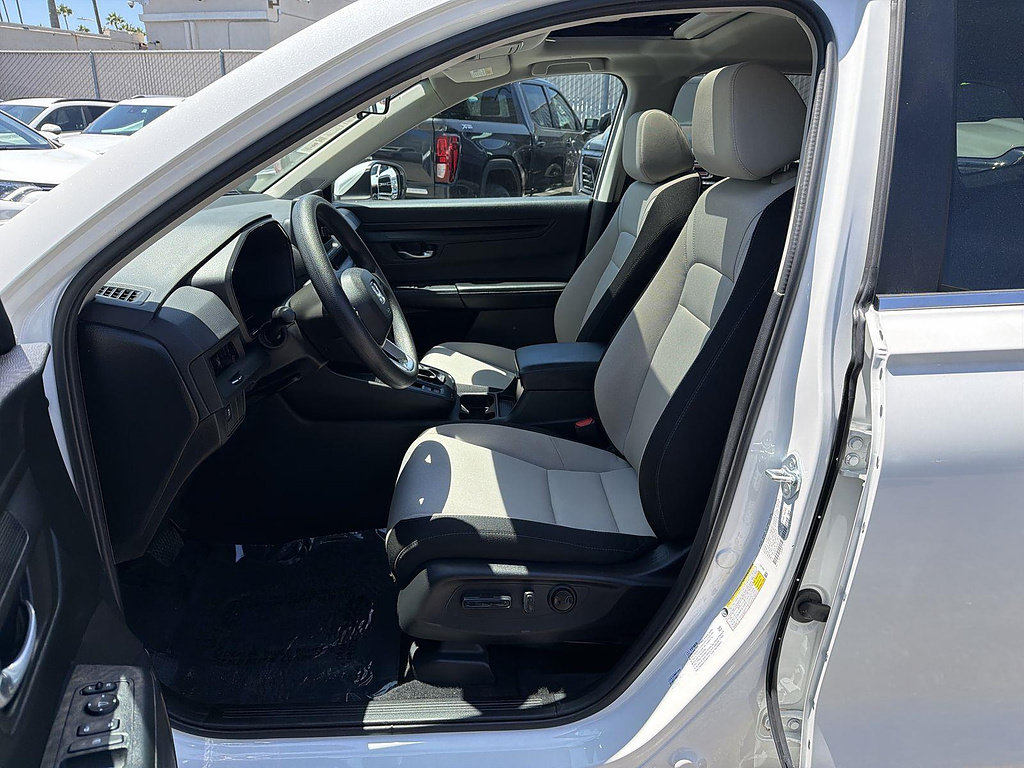Used 2025 Honda CR-V EX image 18