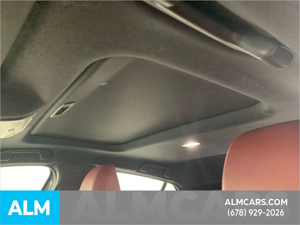 Used 2024 MAZDA MAZDA3 s image 21