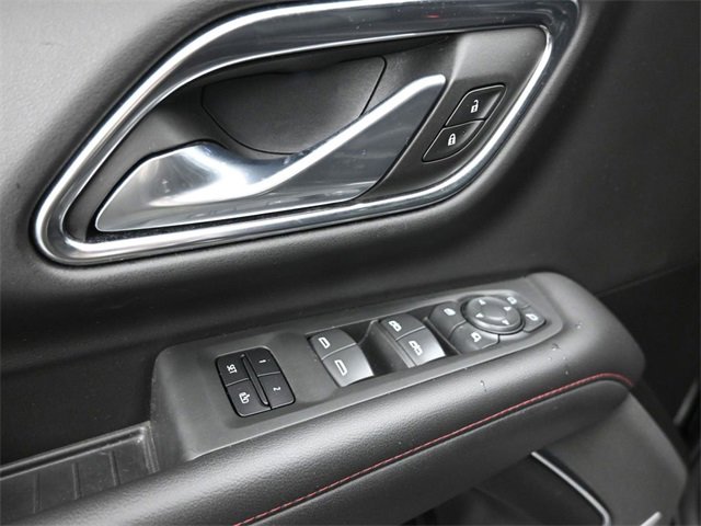 Used 2022 Chevrolet Suburban RST w/ Sport Performance Package image 17