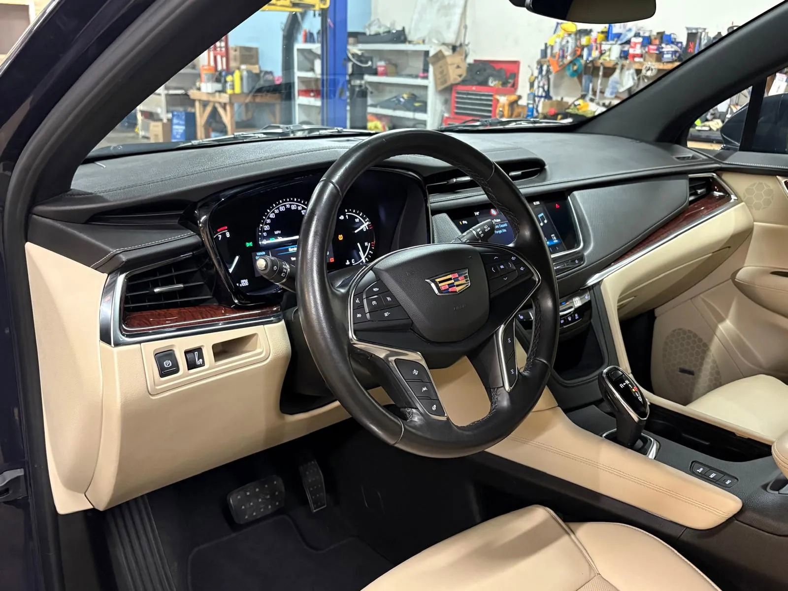 Used 2019 Cadillac XT5 Luxury image 17