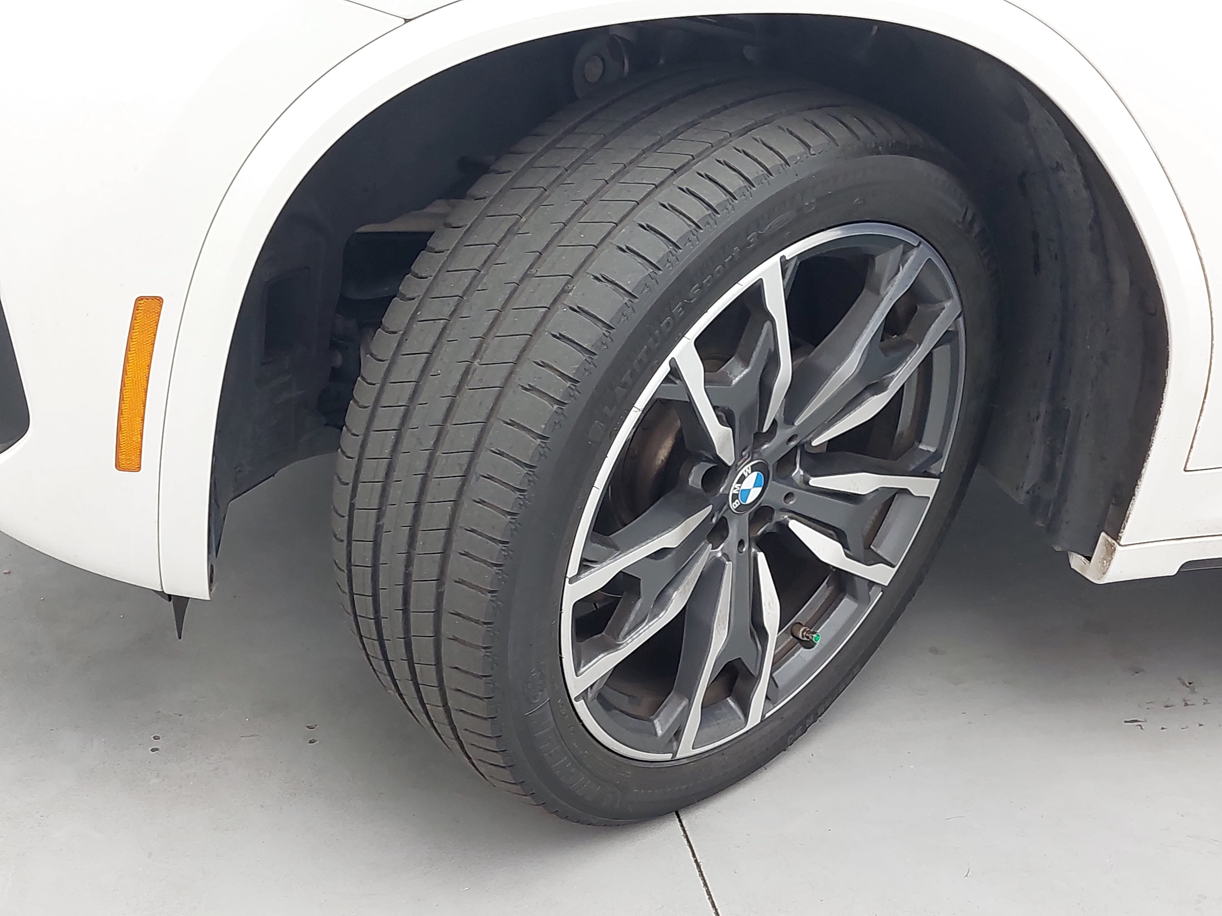 Used 2024 BMW X3 sDrive30i w/ Premium Package w/ZPA RWD image 35