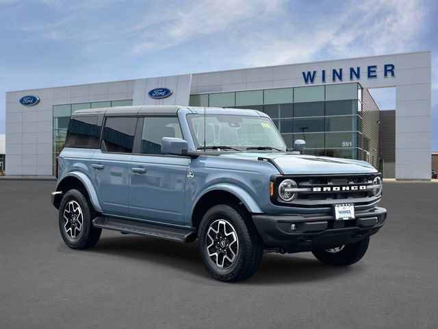 Used 2025 Ford Bronco Outer Banks image 6