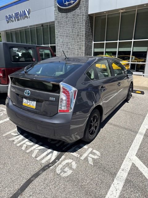 Used 2015 Toyota Prius Four FWD image 4