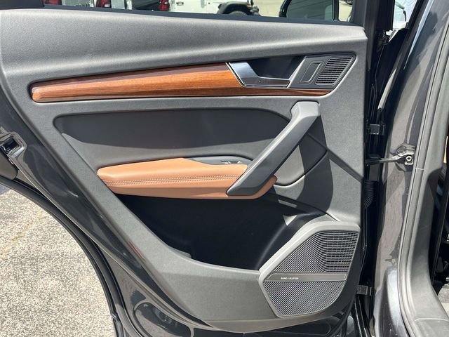 Used 2023 Audi Q5 2.0T Premium Plus w/ Premium Plus Package image 17