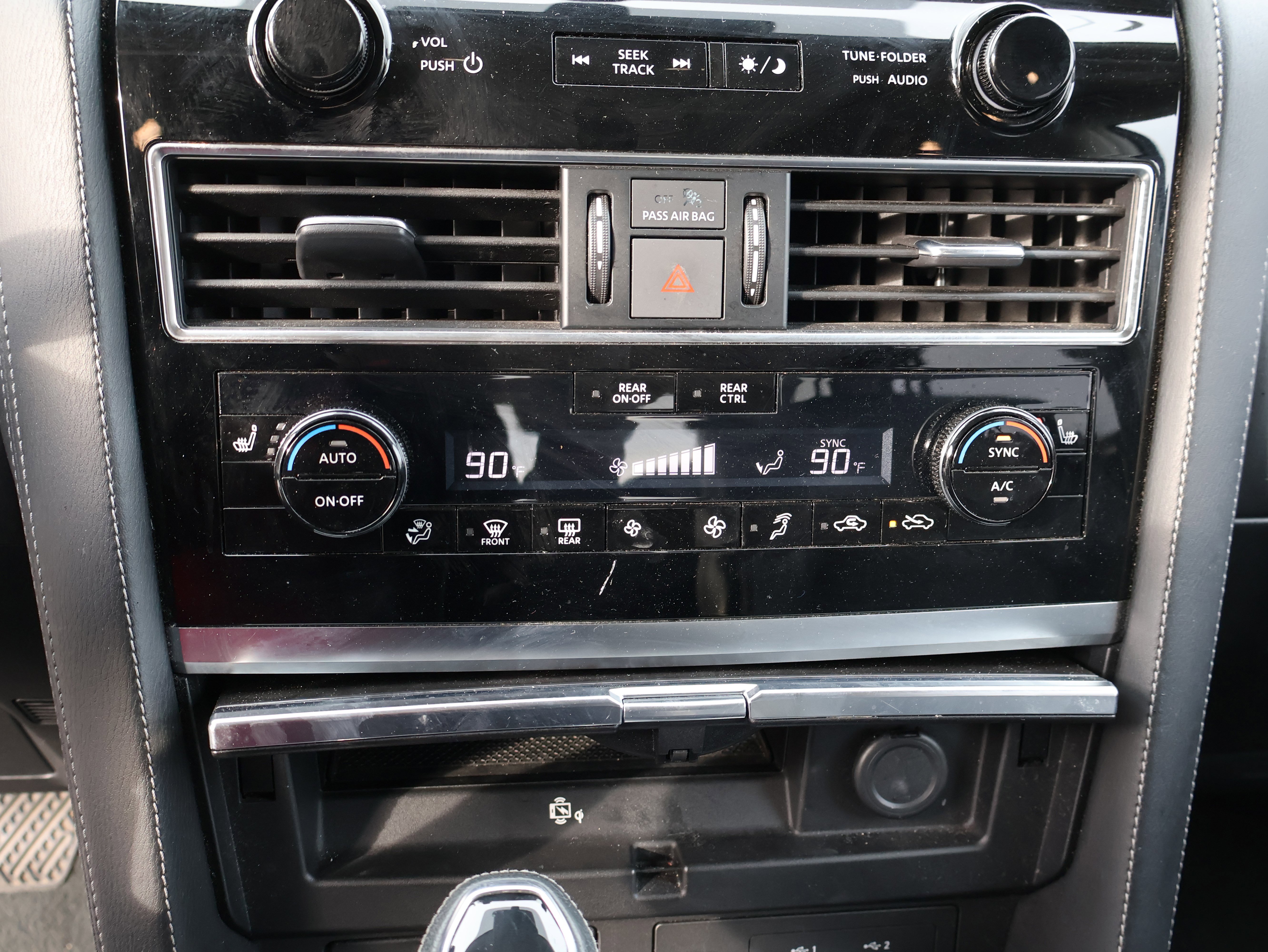 Used 2024 INFINITI QX80 Luxe image 34