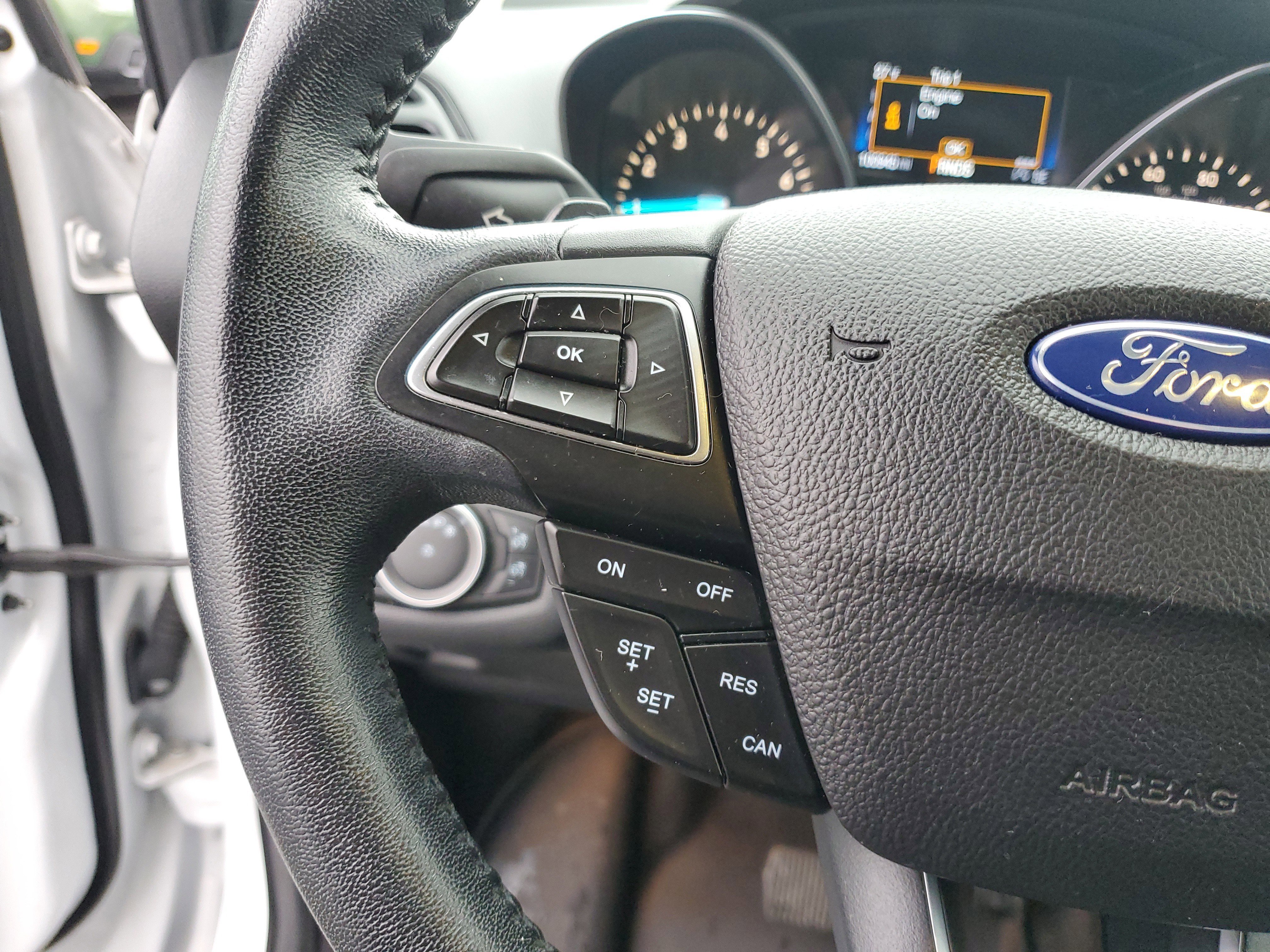 Used 2017 Ford Escape SE w/ SE Leather Comfort Package image 22