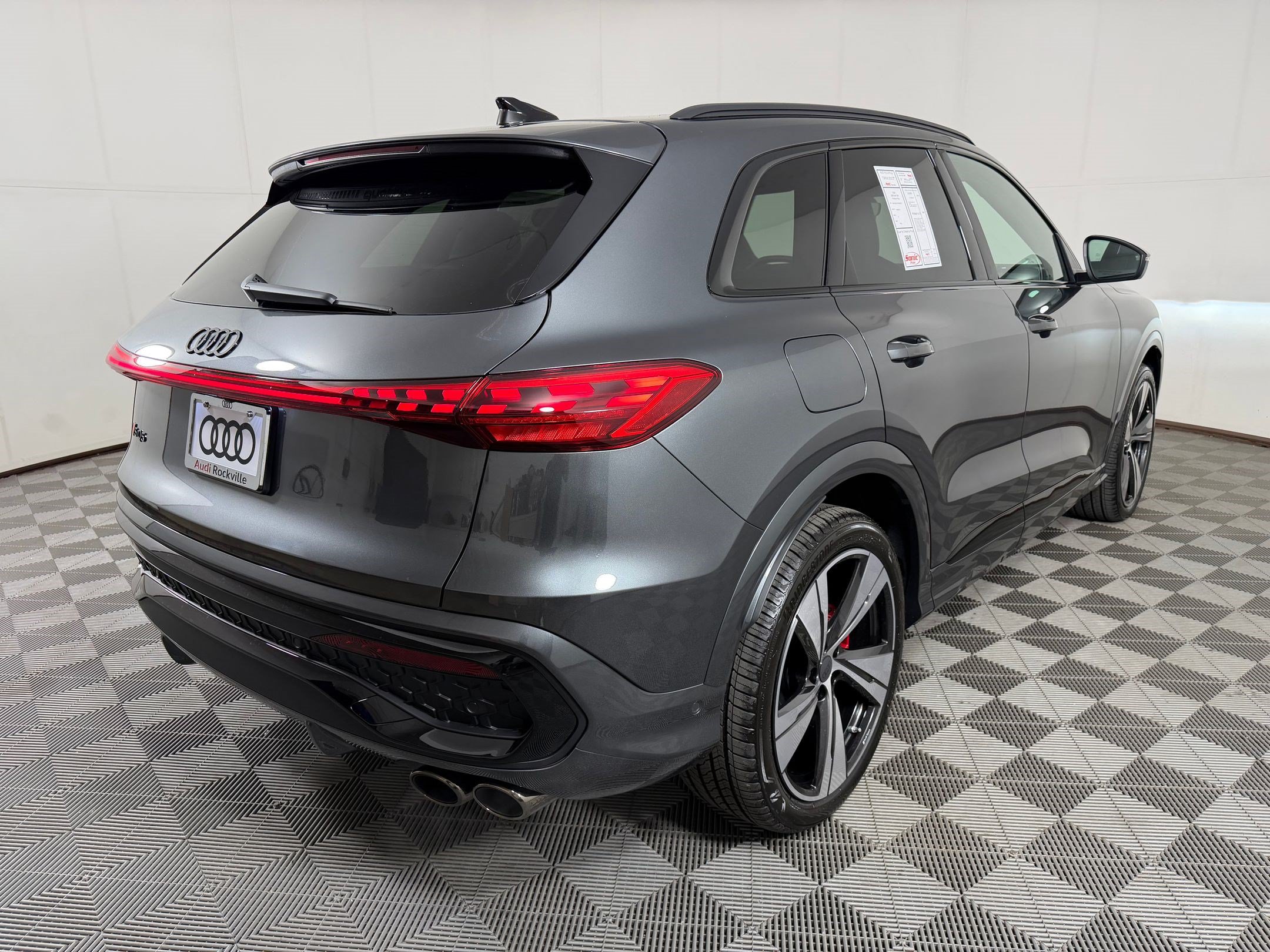 New 2026 Audi SQ5 Premium Plus AWD/4WD image 9